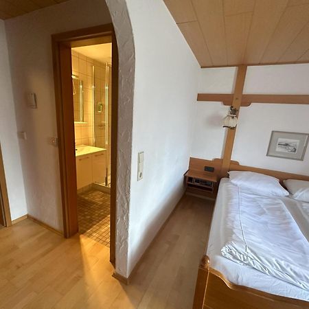 Hoehengasthaus Haldenhof อูเบอร์ลิงเงน ภายนอก รูปภาพ