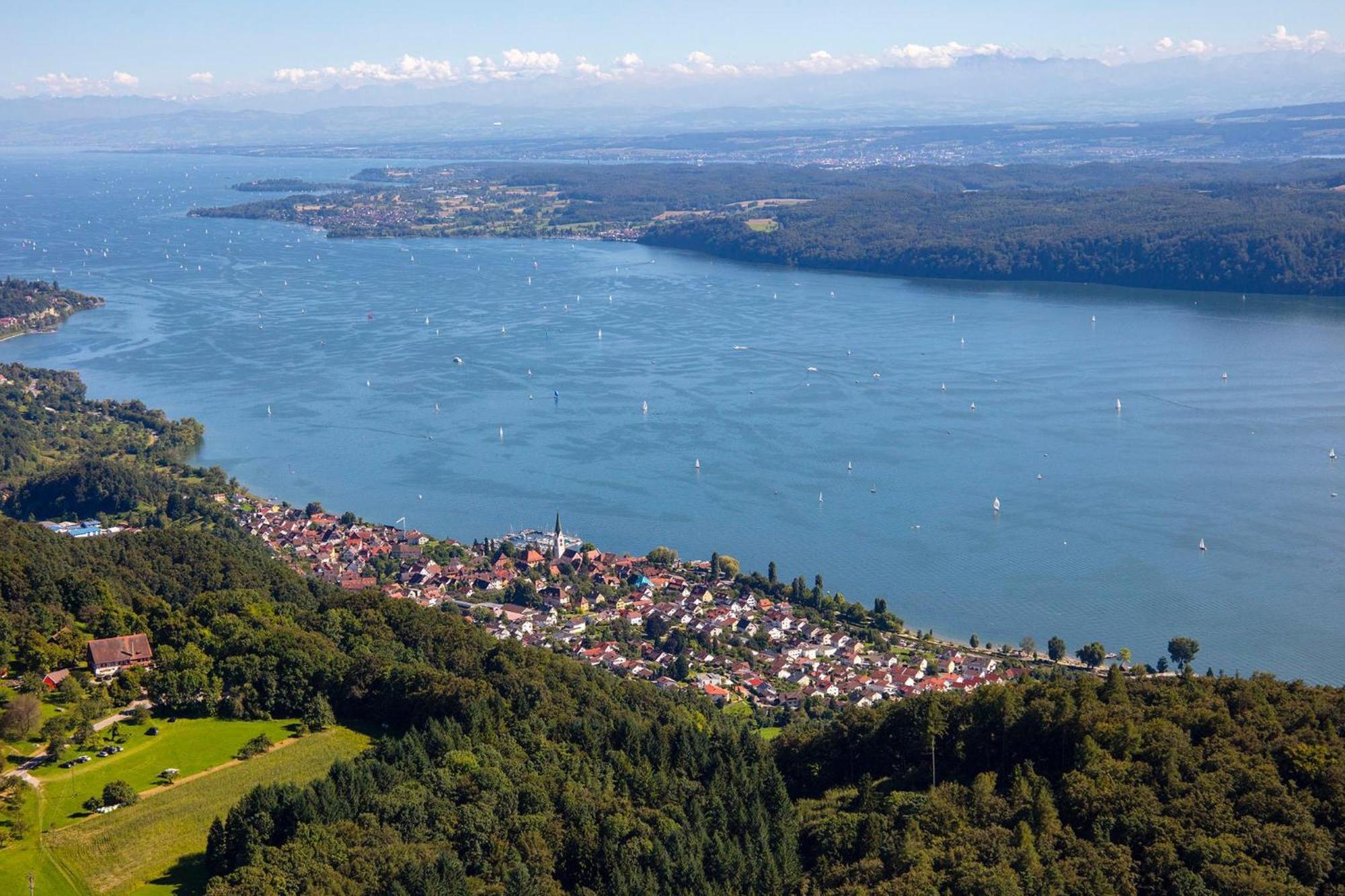 Hoehengasthaus Haldenhof อูเบอร์ลิงเงน ภายนอก รูปภาพ